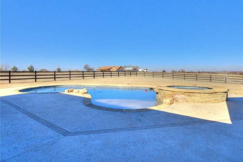 Photo of Outdoor in Wheatland