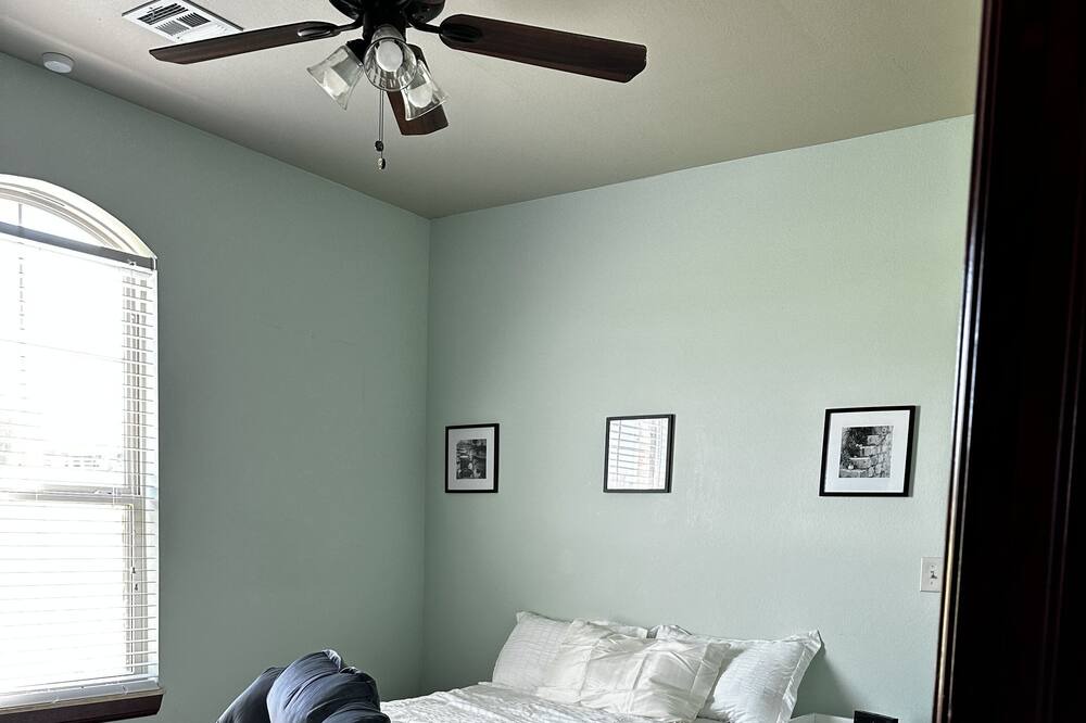 Photo of Bedroom in Wheatland