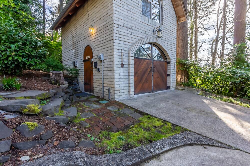 Photo of Outdoor in Fairmont