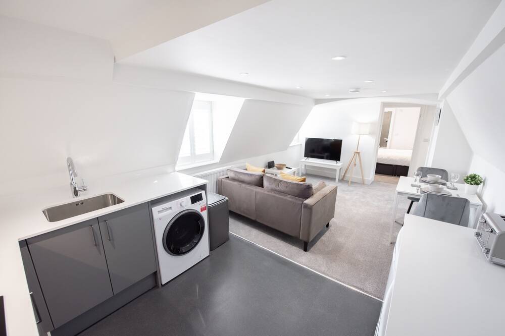 Photo of Others in Herongate