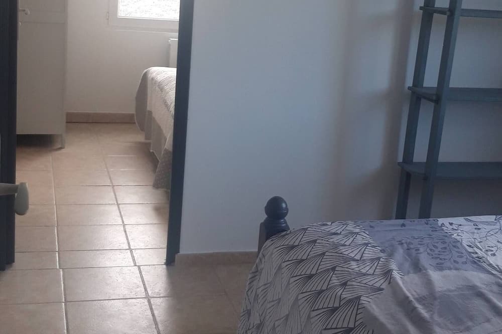 Photo of Bedroom in Marquise