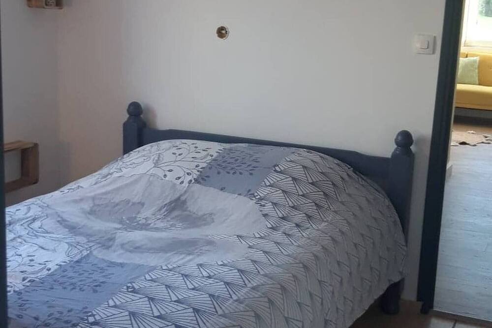 Photo of Bedroom in Marquise