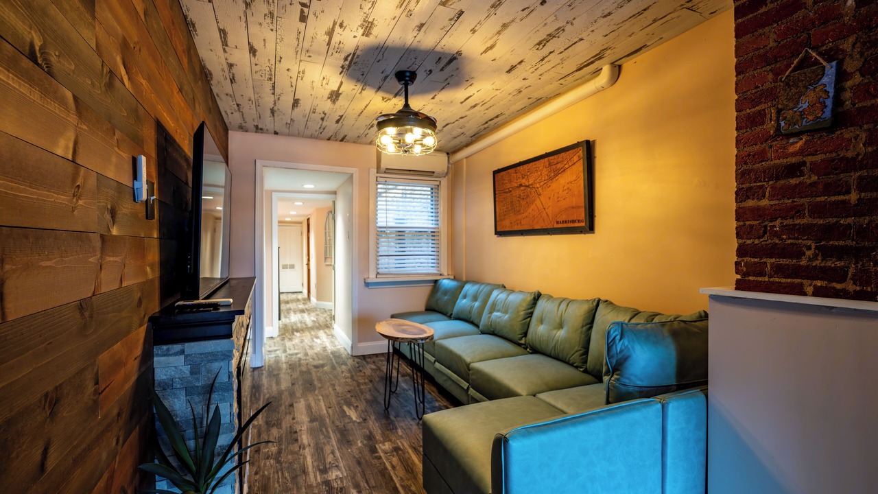 Photo of Livingroom in Downtown Harrisburg