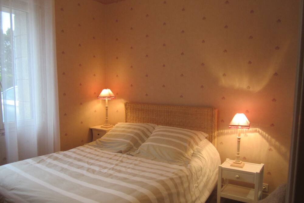 Photo of Bedroom in Pleurtuit