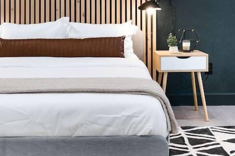 Photo of Others in Education Hill