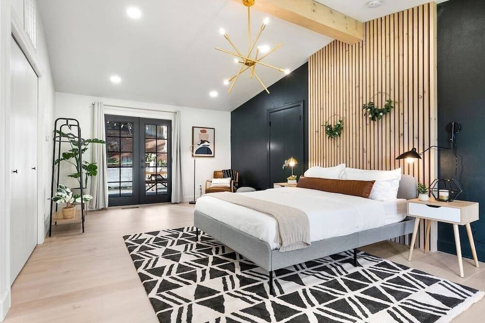 Photo of Others in Education Hill