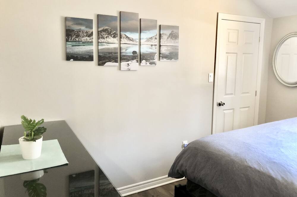 Photo of Bedroom in Pembroke