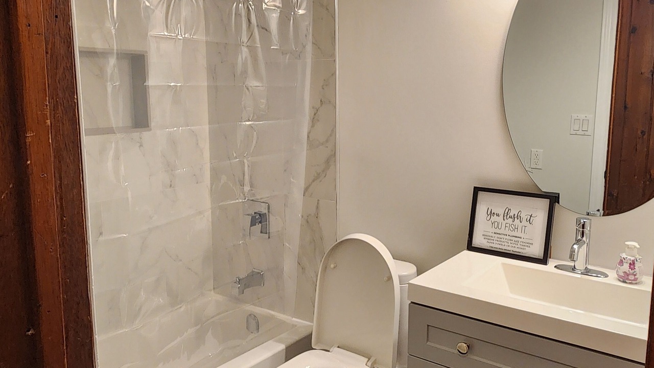 Photo of Bathroom in Woodville
