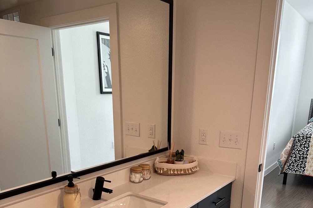 Photo of Bathroom in West Dallas