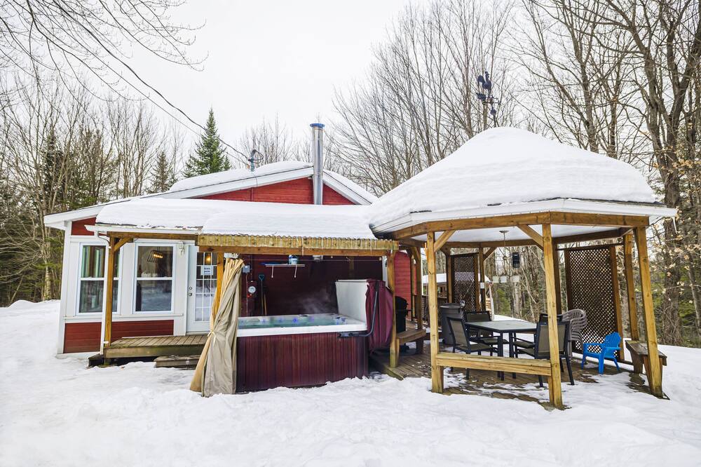 Photo of Outdoor in Le Val-Saint-Francois Regional County Municipality