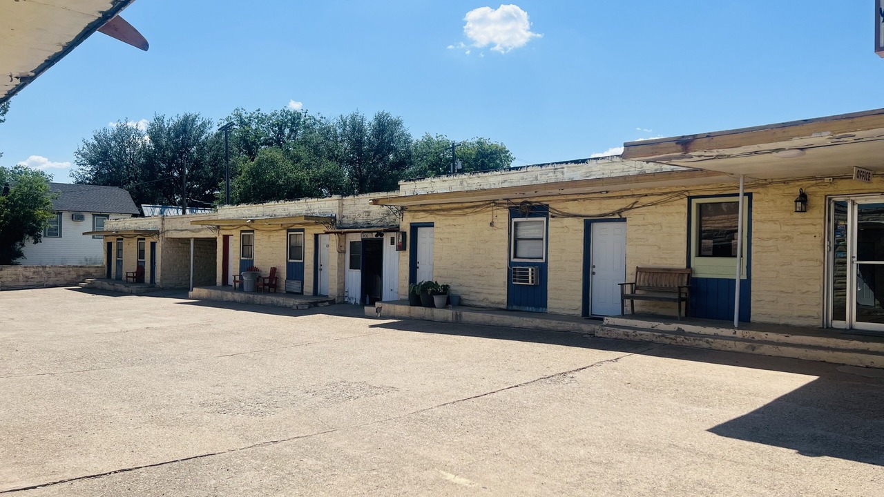Photo of Outdoor in Ballinger