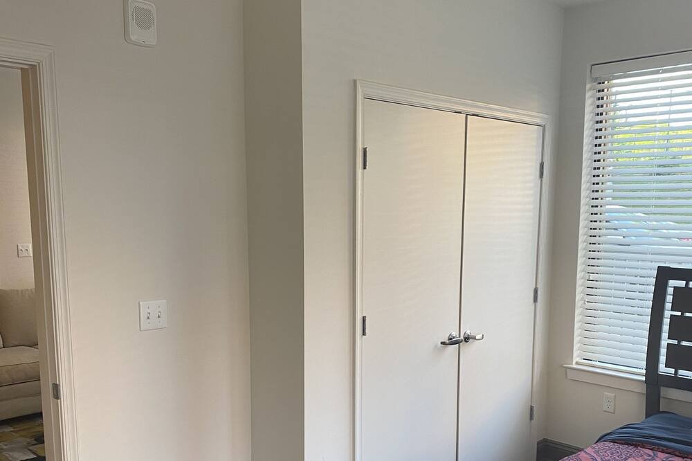 Photo of Bedroom in Cardozo