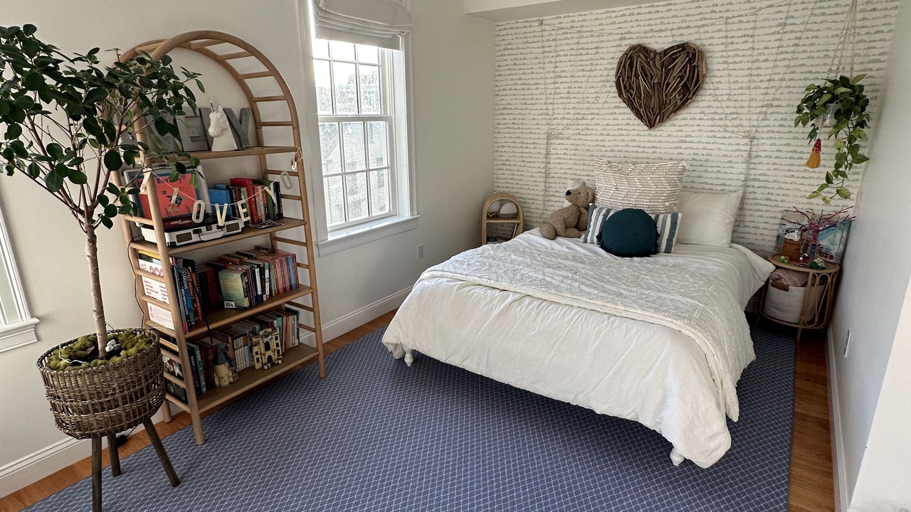 Photo of Others in Charlestown