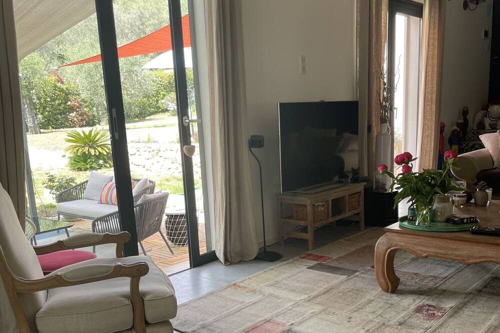 Photo of Livingroom in Le Rouret