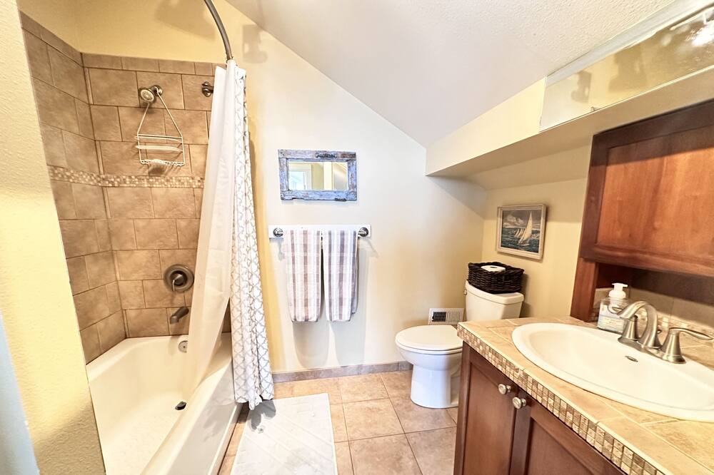 Photo of Bathroom in Langley
