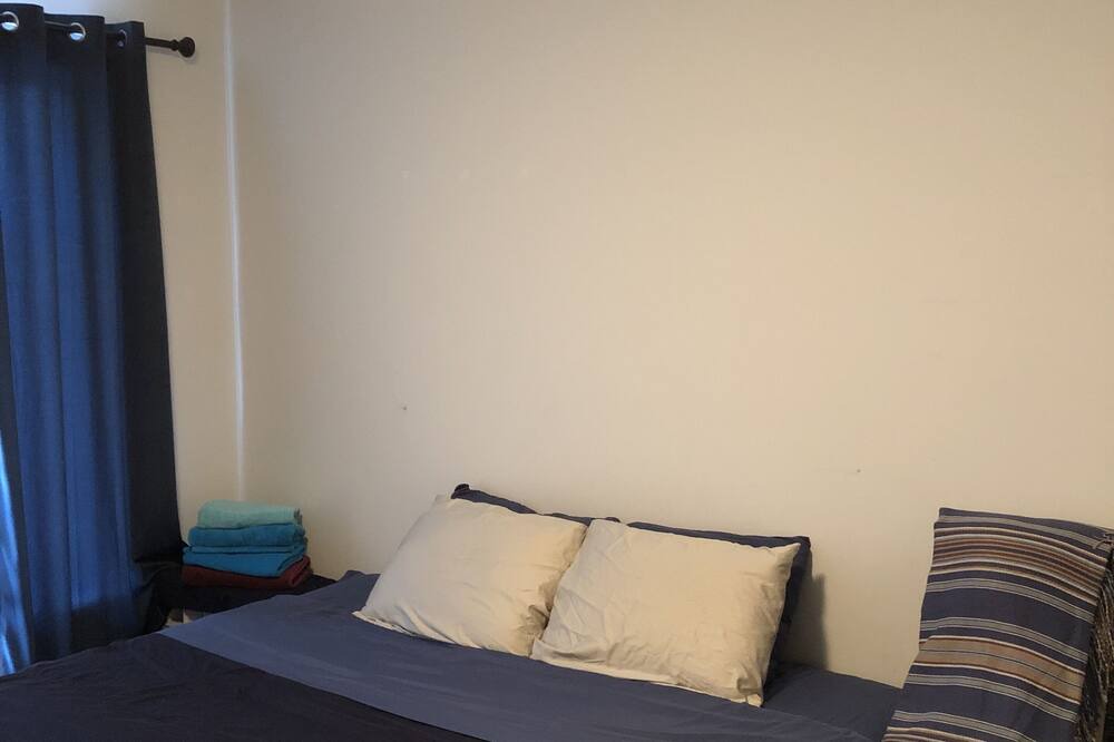 Photo of Bedroom in Chateauguay