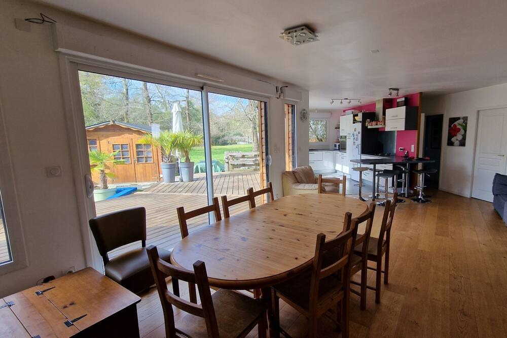 Photo of Others in Leognan