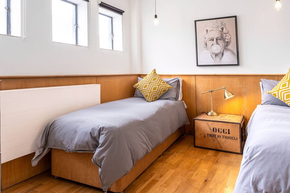 Photo of Others in Saint Paul's