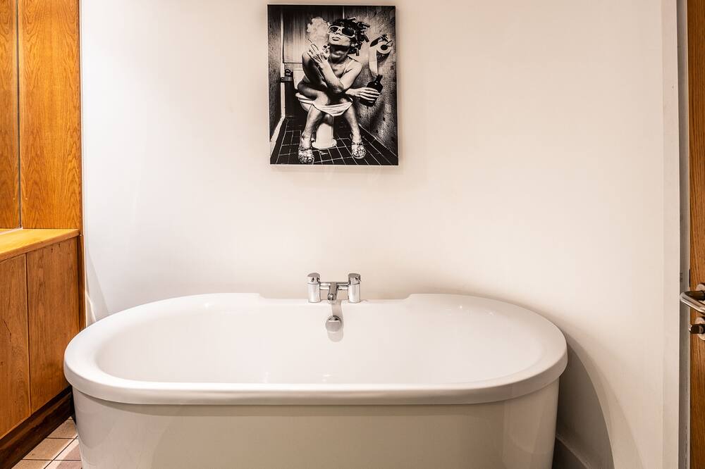 Photo of Bathroom in Saint Paul's