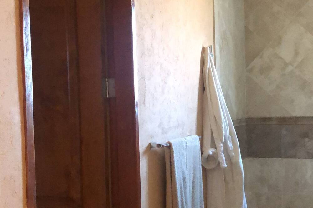 Photo of Bathroom in La Salina