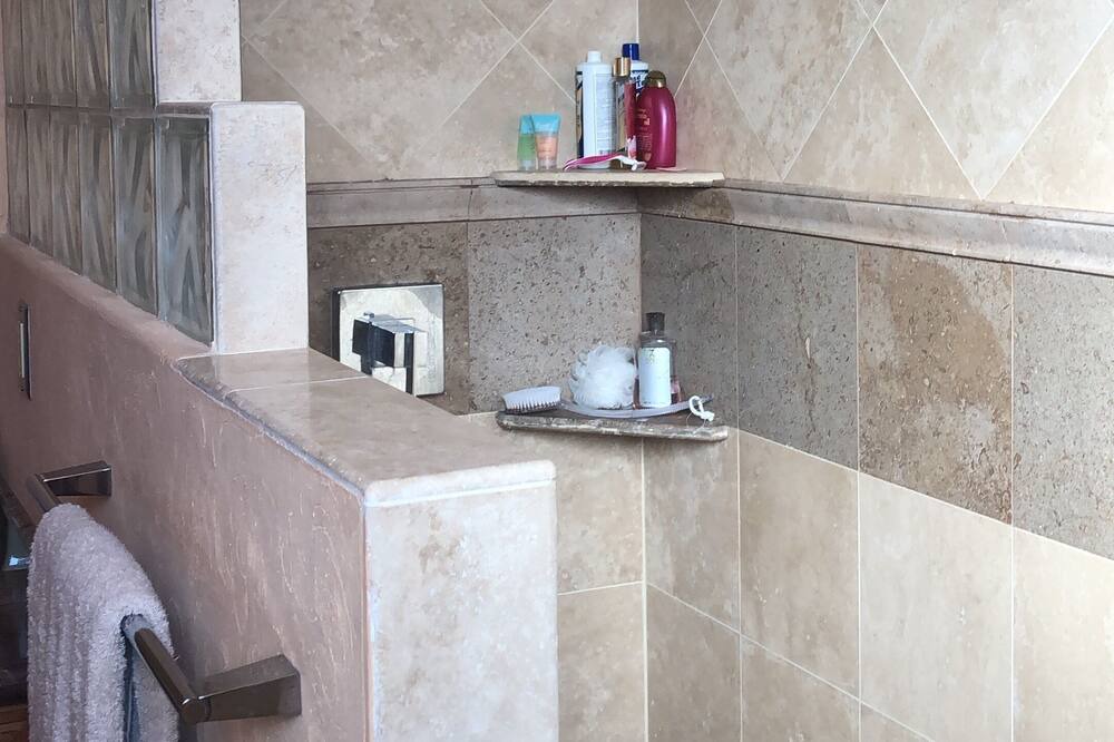 Photo of Bathroom in La Salina