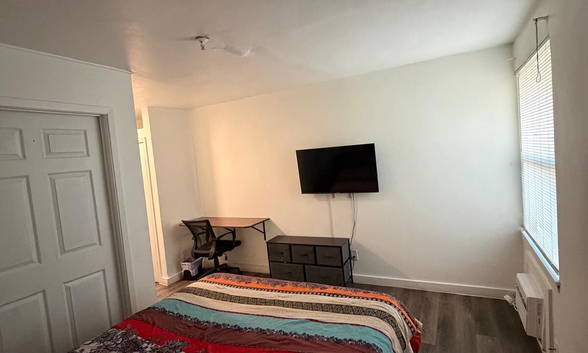 Photo of Bedroom in North Austin Civic Association