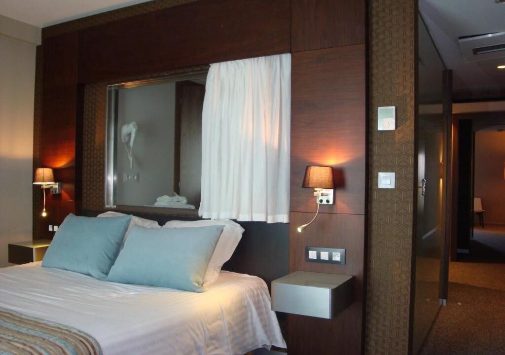 Photo of Bedroom in Oloron-Sainte-Marie