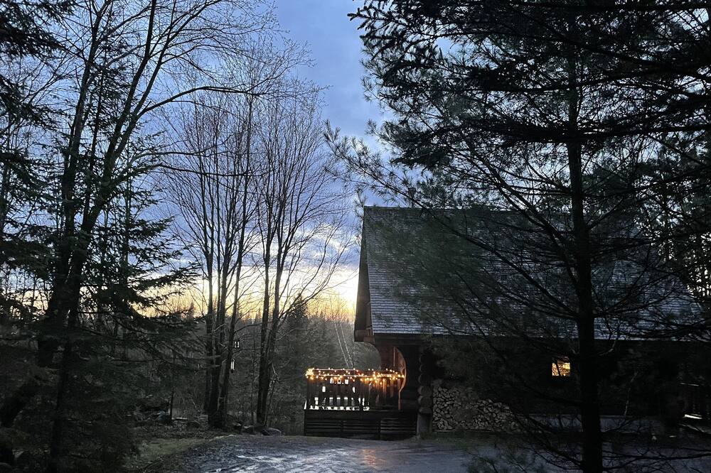 Photo of Outdoor in Mansonville
