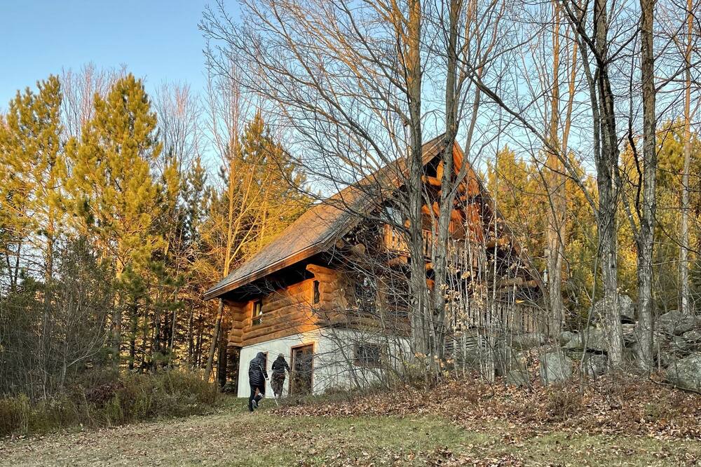 Photo of Outdoor in Mansonville