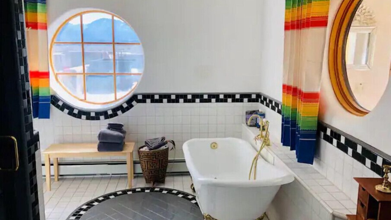 Photo of Bathroom in Arroyo Hondo