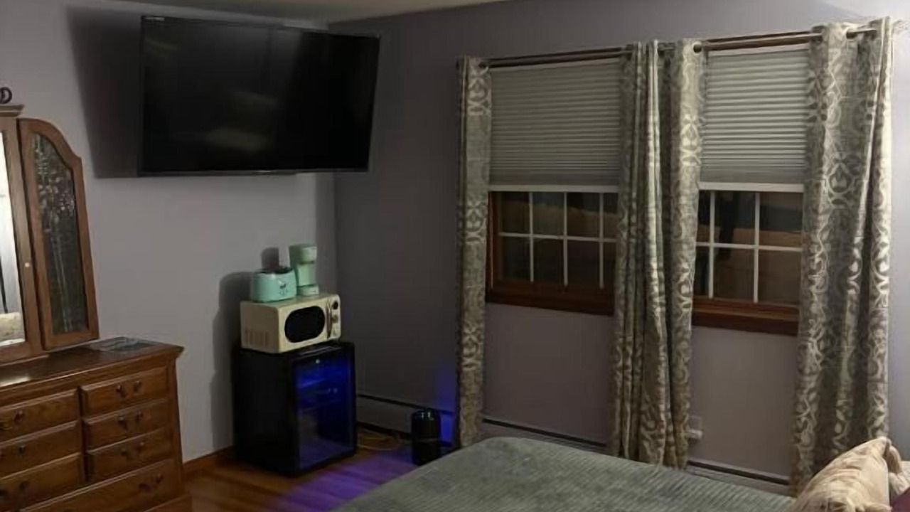 Photo of Bedroom in Hamden