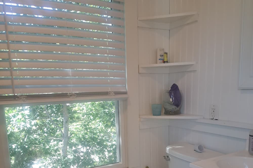 Photo of Bathroom in Katama