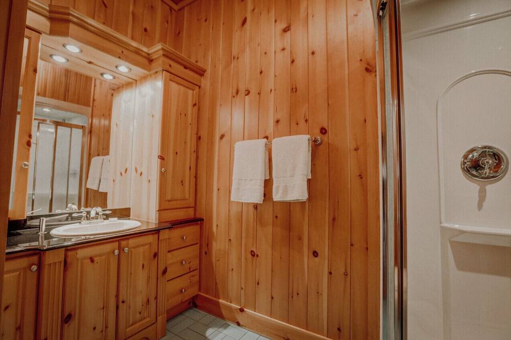 Photo of Others in Fiddler Lake Resort