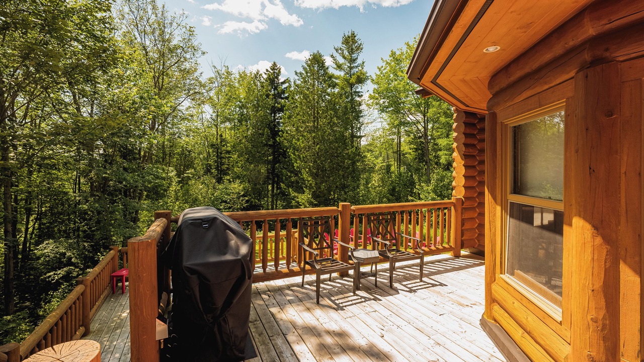 Photo of Patio Balcony in Fiddler Lake Resort