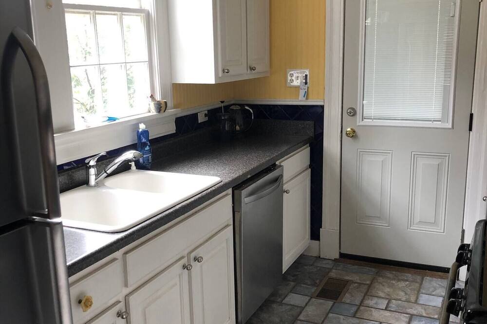 Photo of Kitchen in Greater Belhaven