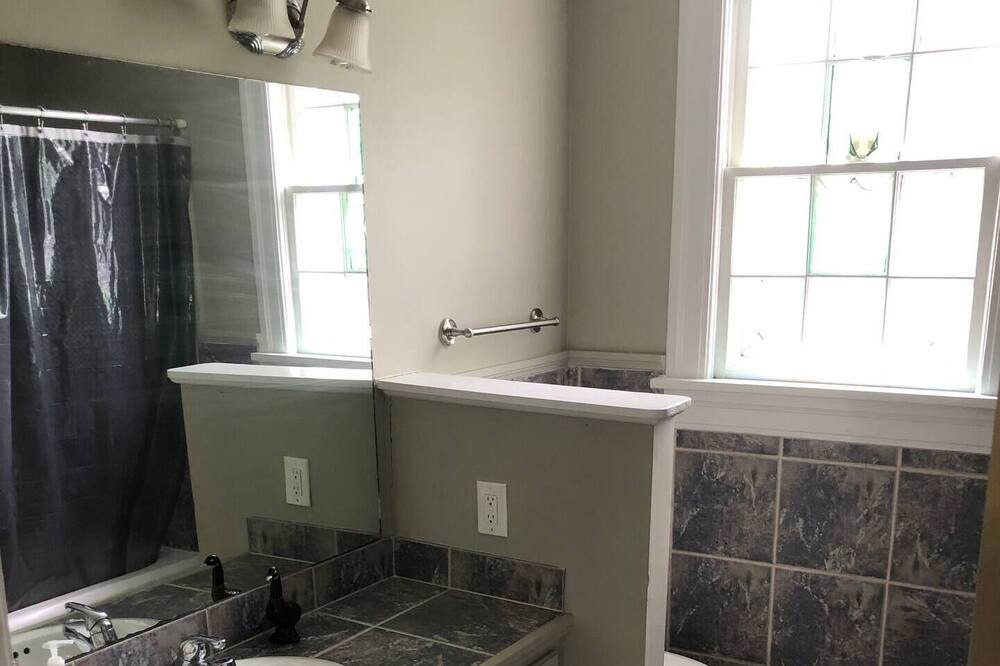 Photo of Bathroom in Greater Belhaven