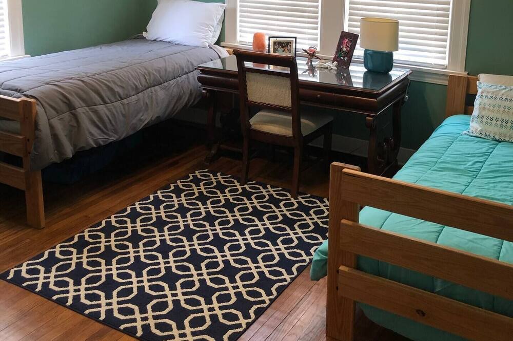 Photo of Bedroom in Greater Belhaven
