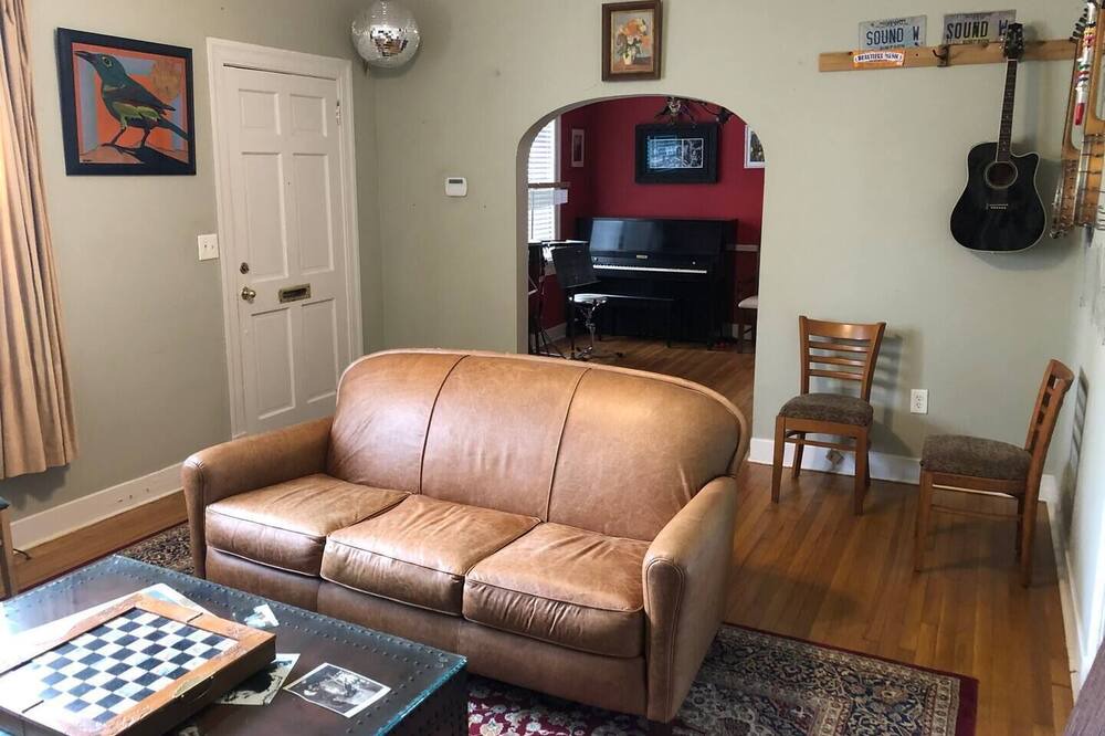 Photo of Livingroom in Greater Belhaven
