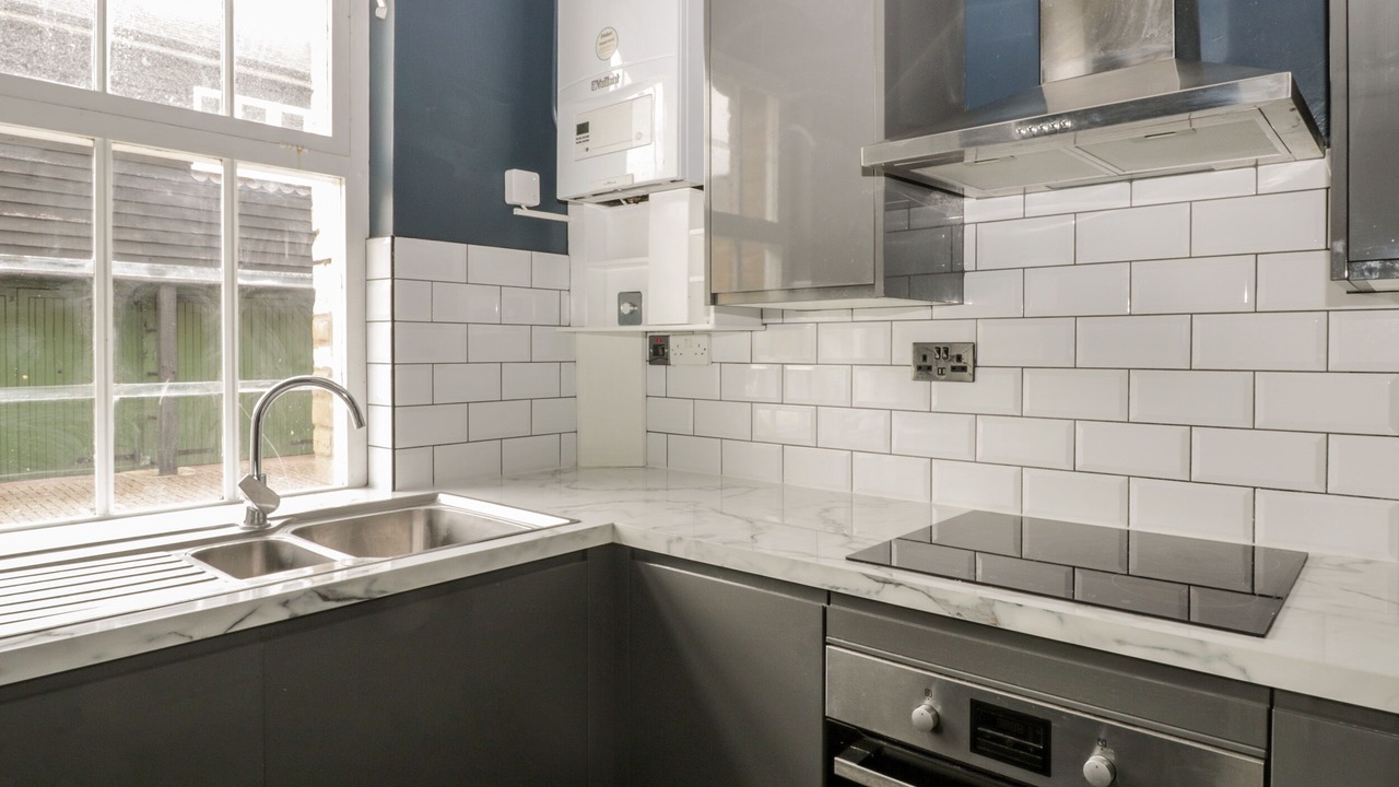 Photo of Others in Sandwich