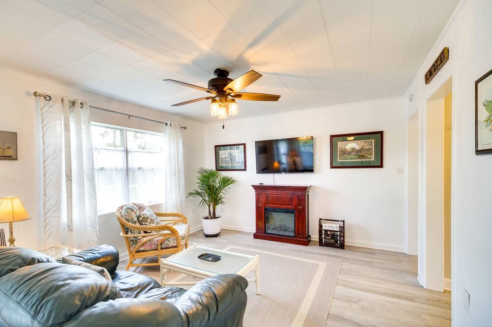 Photo of Bedroom in Indian Lake Estates