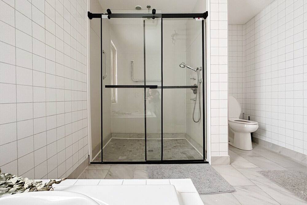 Photo of Bathroom in Gatineau