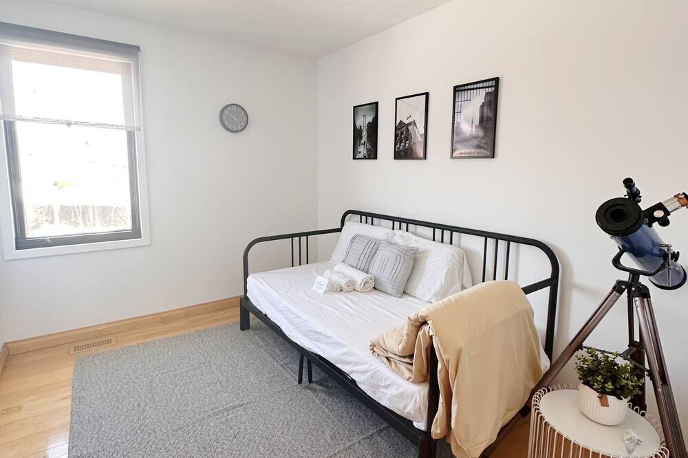 Photo of Bedroom in Gatineau
