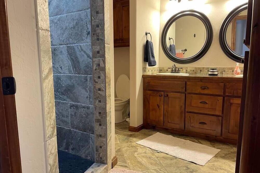 Photo of Bathroom in Medicine Park