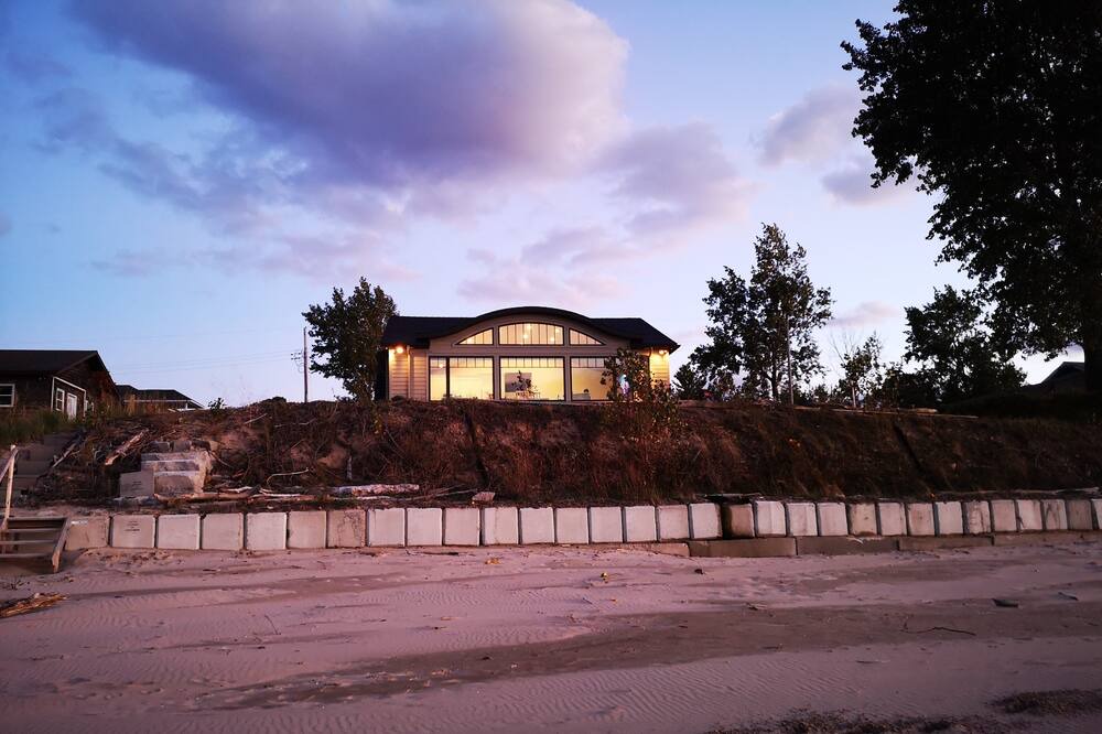 Photo of Outdoor in Port Franks