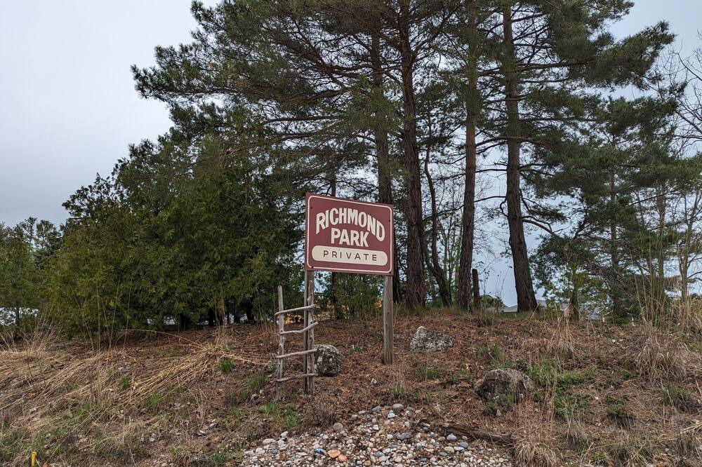 Photo of Outdoor in Port Franks