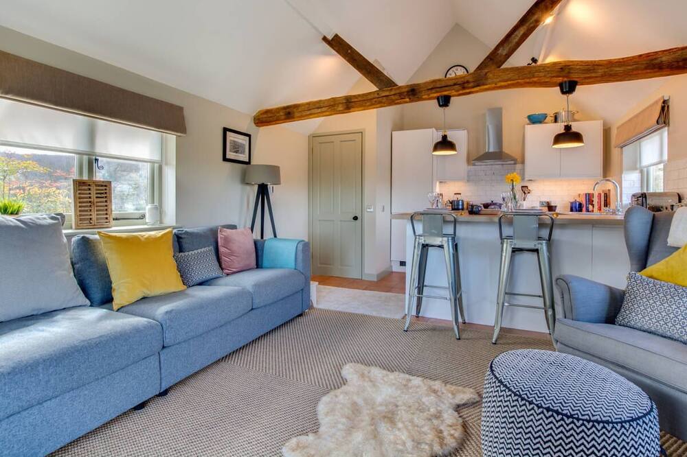 Photo of Livingroom in Mayfield