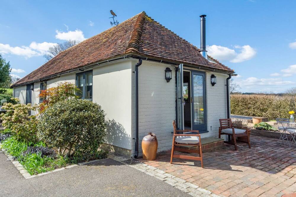 Photo of Outdoor in Mayfield