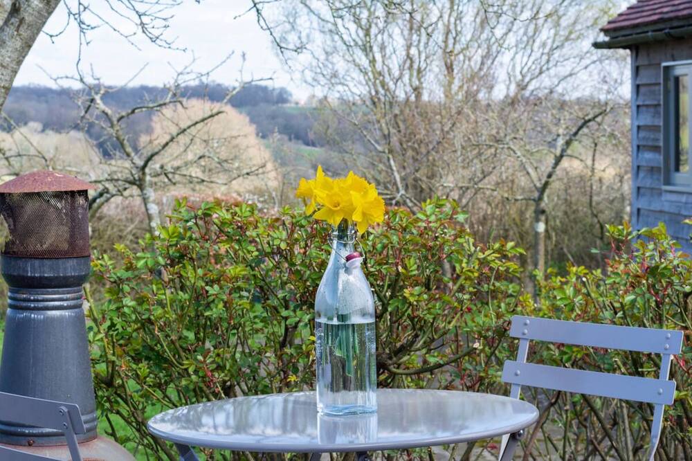 Photo of Outdoor in Mayfield