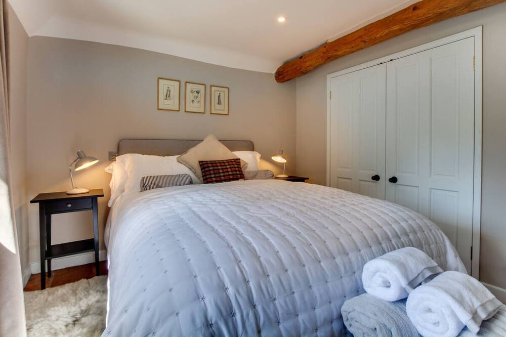 Photo of Bedroom in Mayfield