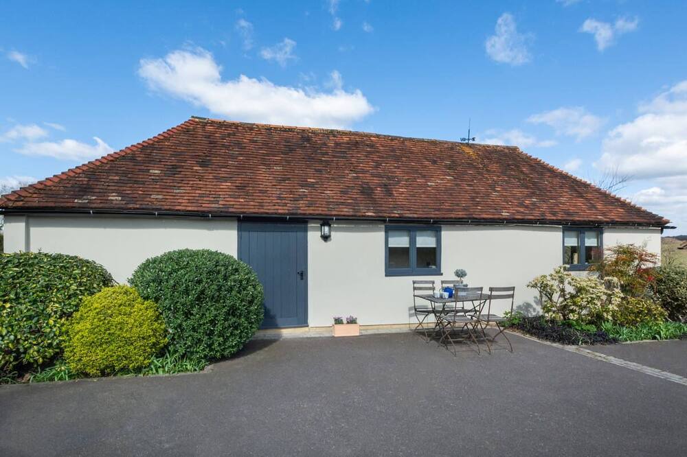 Photo of Outdoor in Mayfield